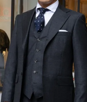 ROtailorのスーツ撮影